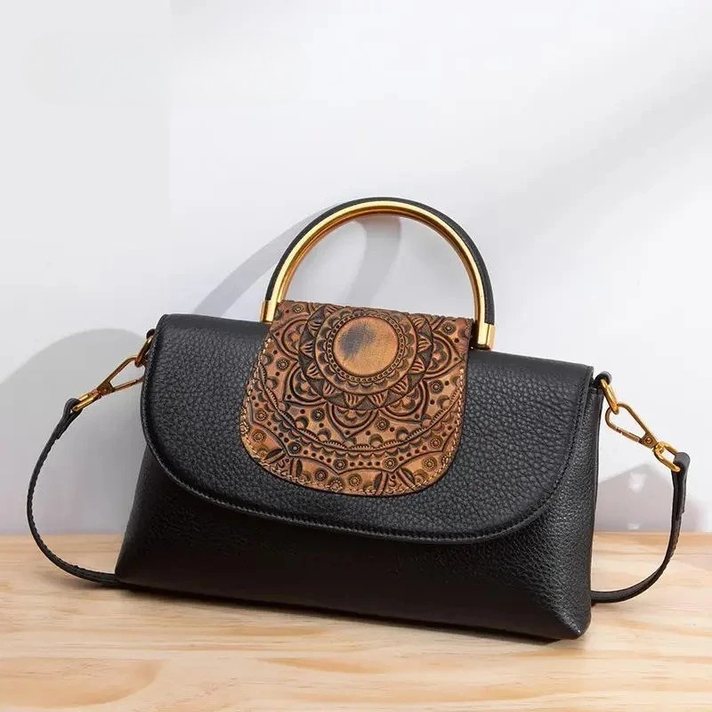 Bolsa de Couro Clutch Com Alça