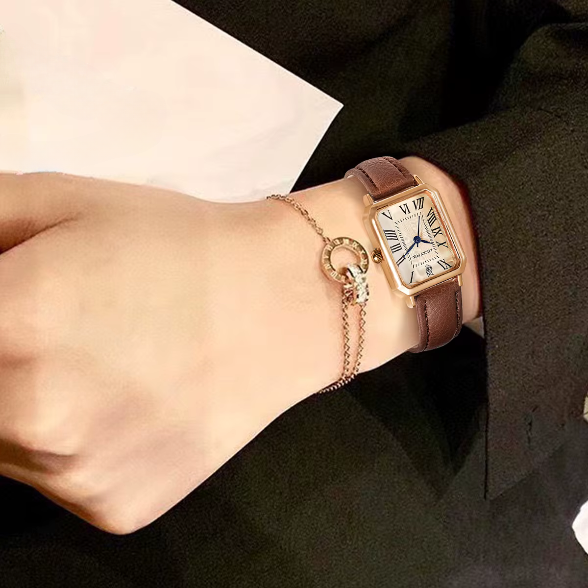 Relógio de Couro Tradicional Com Pulseira