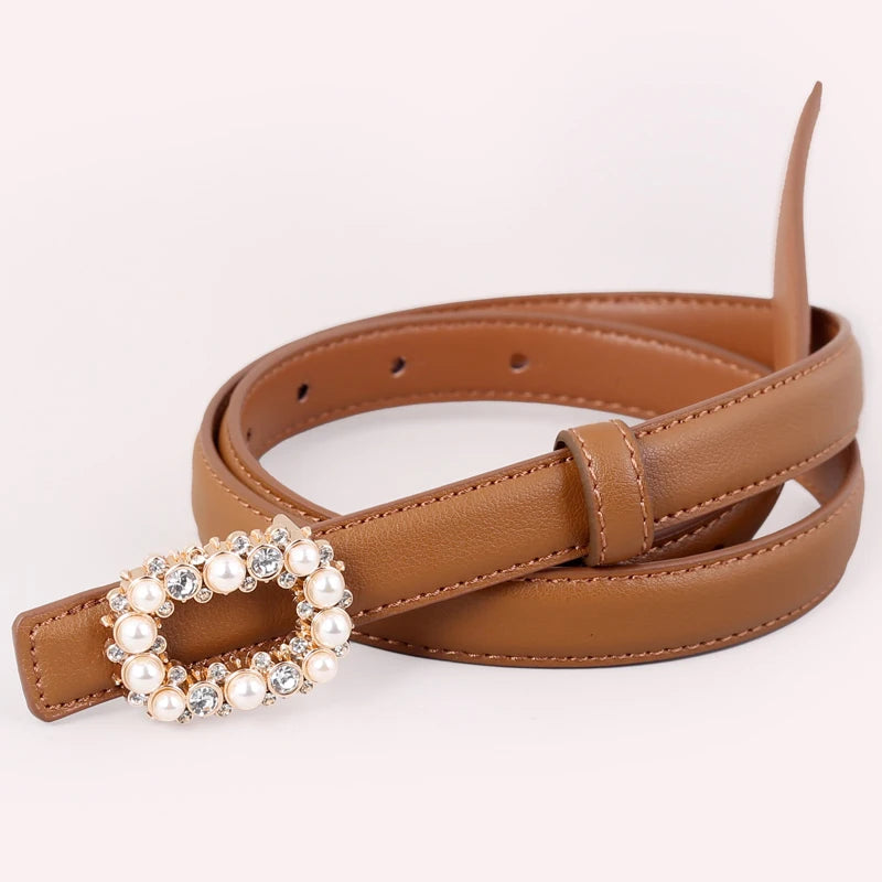 Cinto de Couro Com Fivela de Pérolas