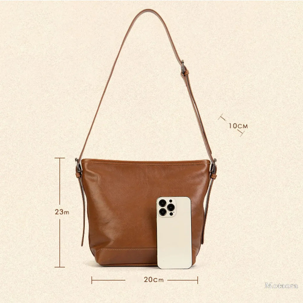 Bolsa de Couro Feminina Minimalista