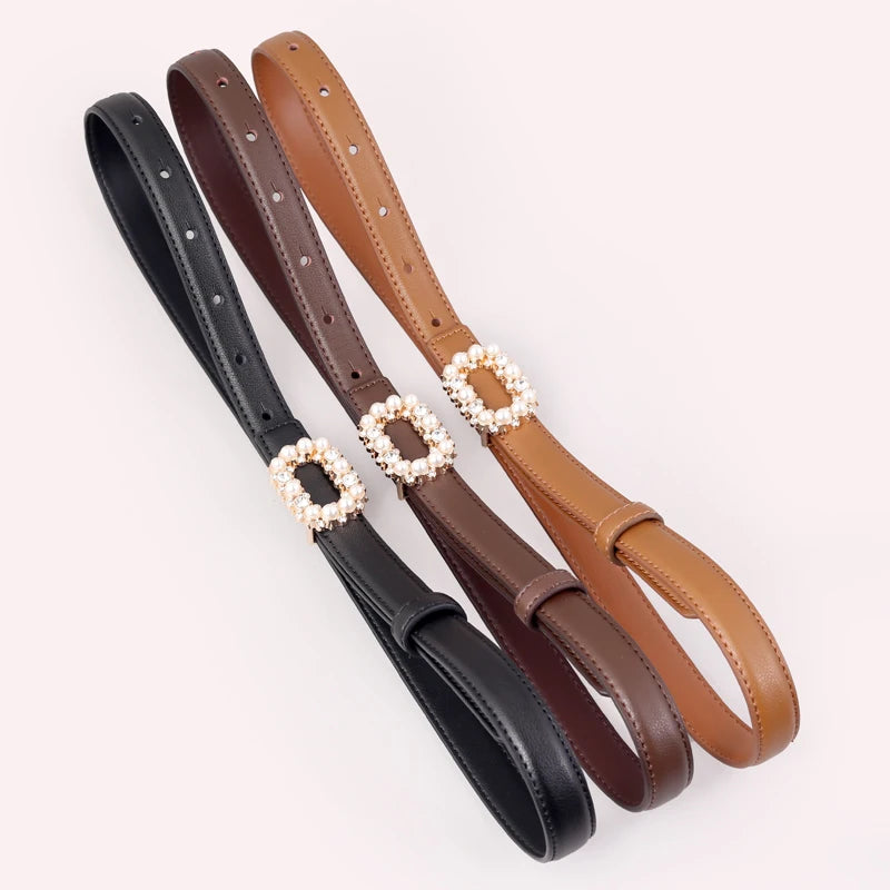 Cinto de Couro Com Fivela de Pérolas