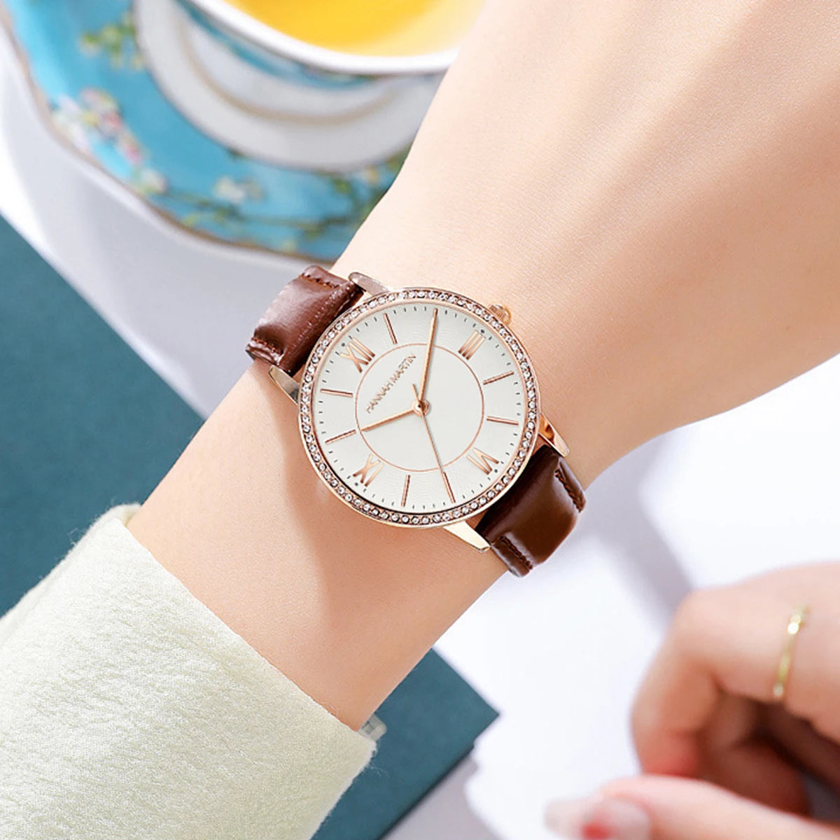 Relógio de Pulso Feminino Hannah Martin