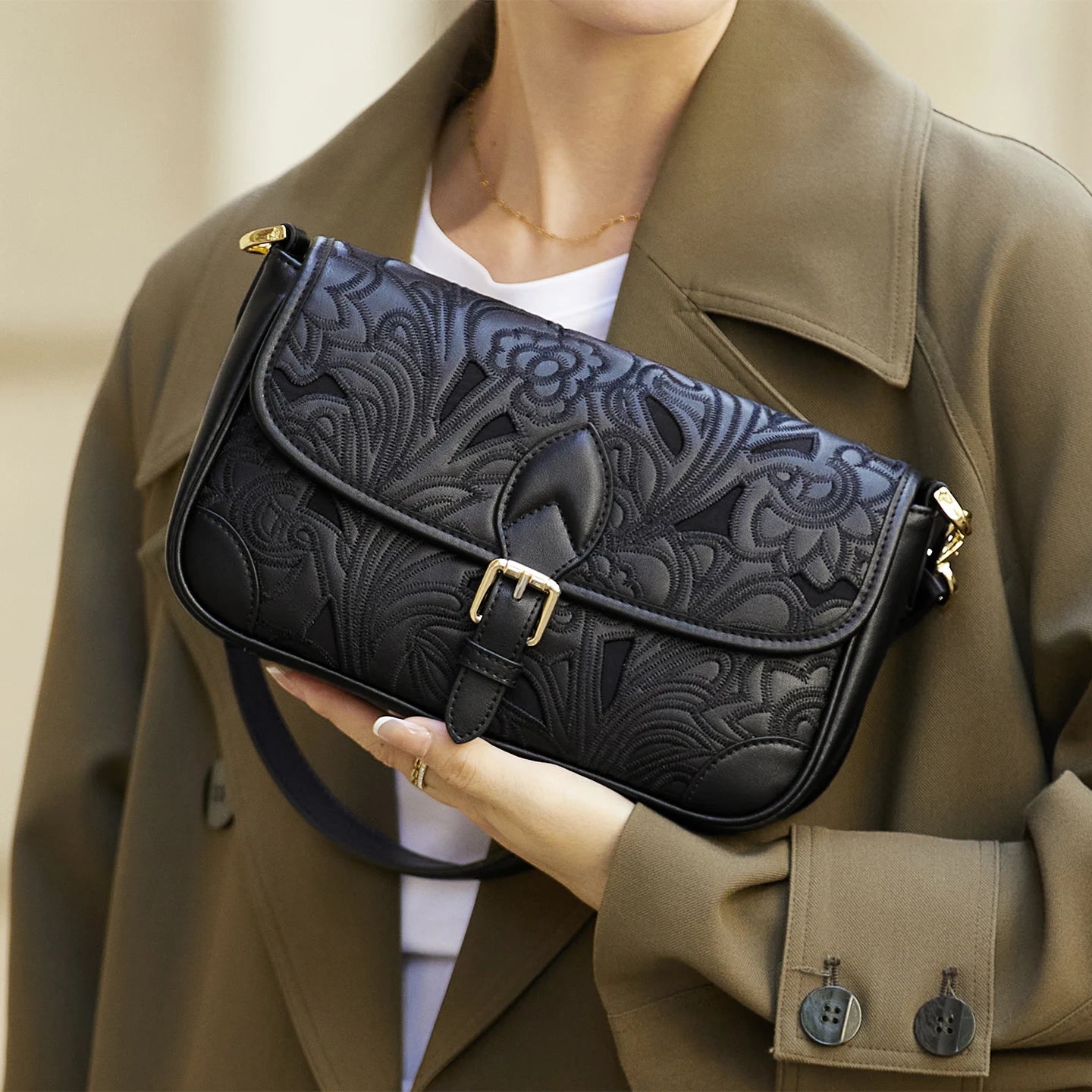 Bolsa de Couro Artesanal Floratta