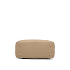 Bolsa Satchel Butterfly Charm em Couro Legítimo