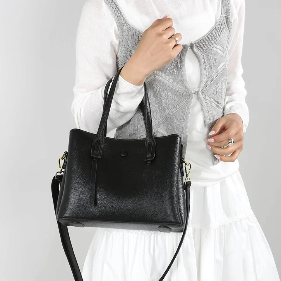 Bolsa Tote Trapeze em Couro Tecnológico