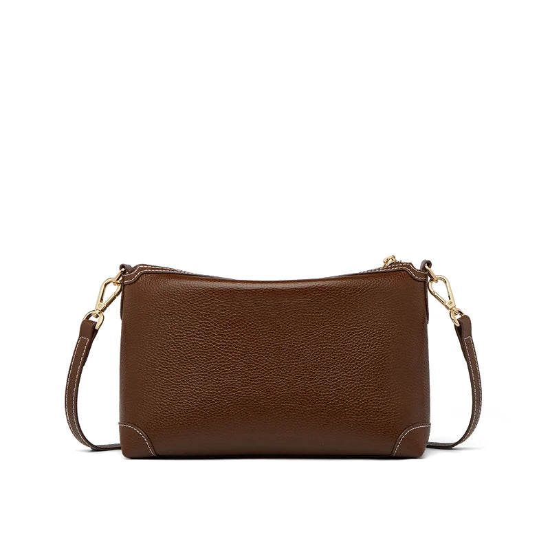 Bolsa Etruscan Heritage em Couro Legítimo